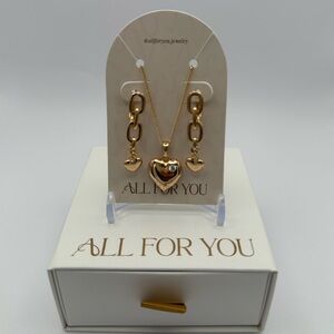 Valentine’s Collection ~ Hearts Jewelry Set